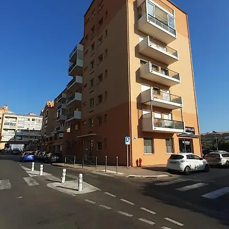 50 M2 - Le Port, * Hyeres