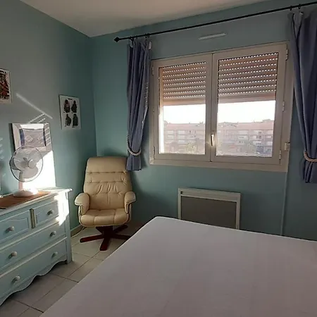 50 M2 - Le Port, Apartament Hyères
